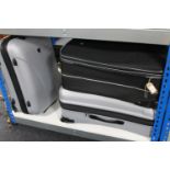 Two IT hard shell suitcases and an expanding case (3)