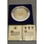 A Queen Elizabeth II Silver Jubilee 1952-1977 Sterling Silver Commemorative Plate, 544.8g/19.