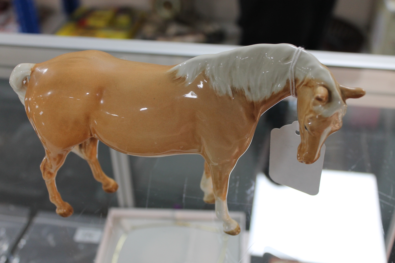 A Beswick figure - Model 1812 Mare (facing right, head down), palomino, - Image 2 of 4