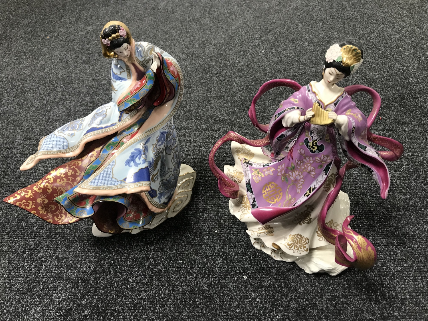 Two Franklin Mint figures - The Dragon Kings Daughter M1576 and The Empress of Snow M9970