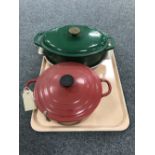 A tray containing a Le Creuset lidded cooking pot,