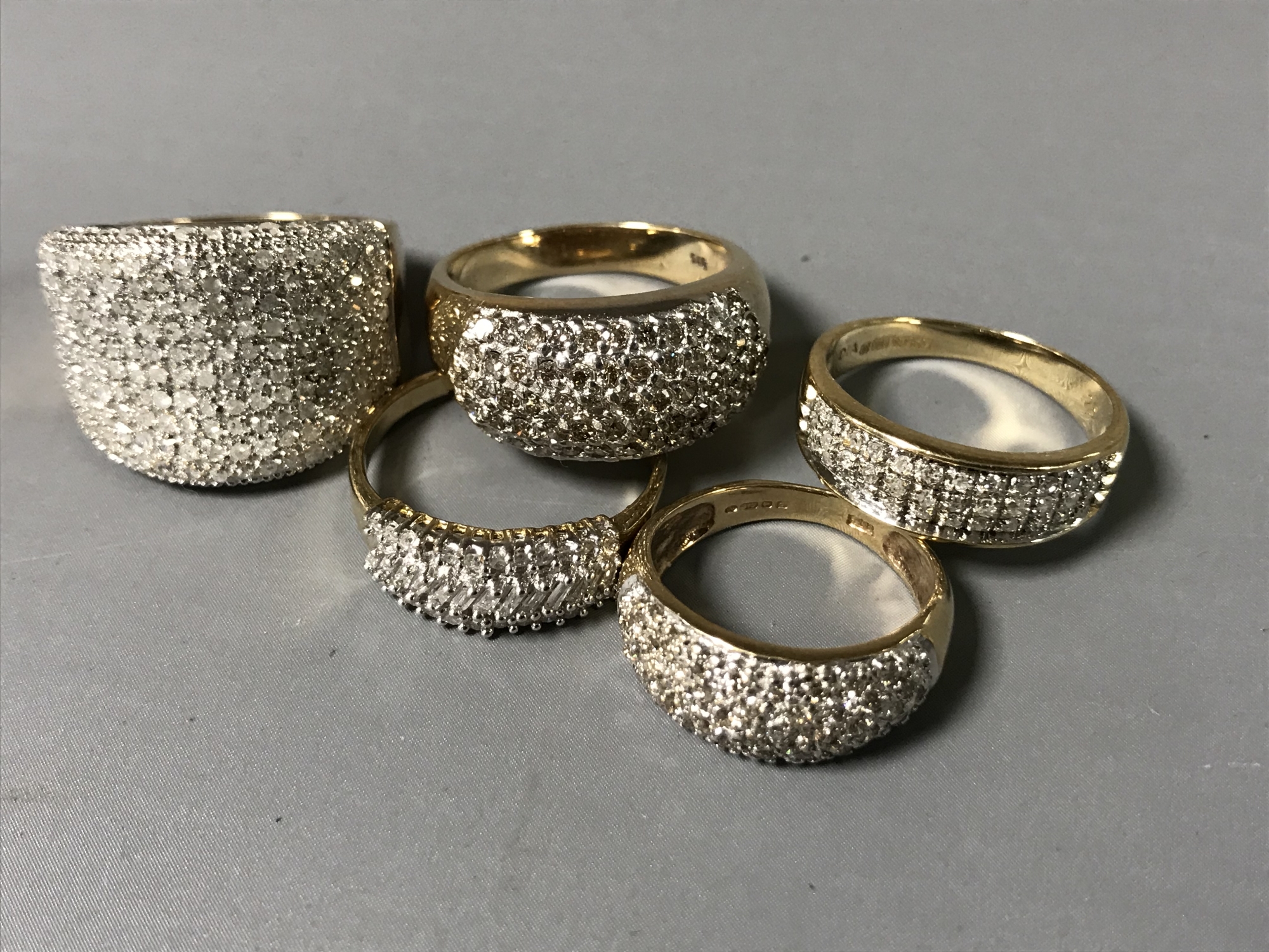 Five bombe style diamond rings (5)