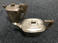 A silver teapot and coffee pot, Z Barraclough & Sons, Leeds, 43.