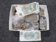 A box of foreign currency and bank notes