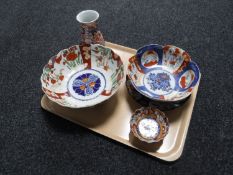 Five pieces of 20th century Imari pattern china including two scalloped edge bowls, finger bowl,