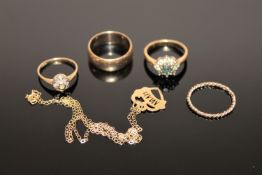 Three 9ct gold rings, a 9ct gold pendant on chain and a gilt ring , 8.3g.