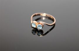 A vintage twist-set aquamarine and 9ct gold dress ring,
