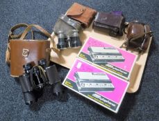 A tray of assorted cameras, two boxed stylophones,