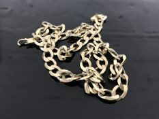 A 9ct gold flat-link necklace, length 53cm, 30.