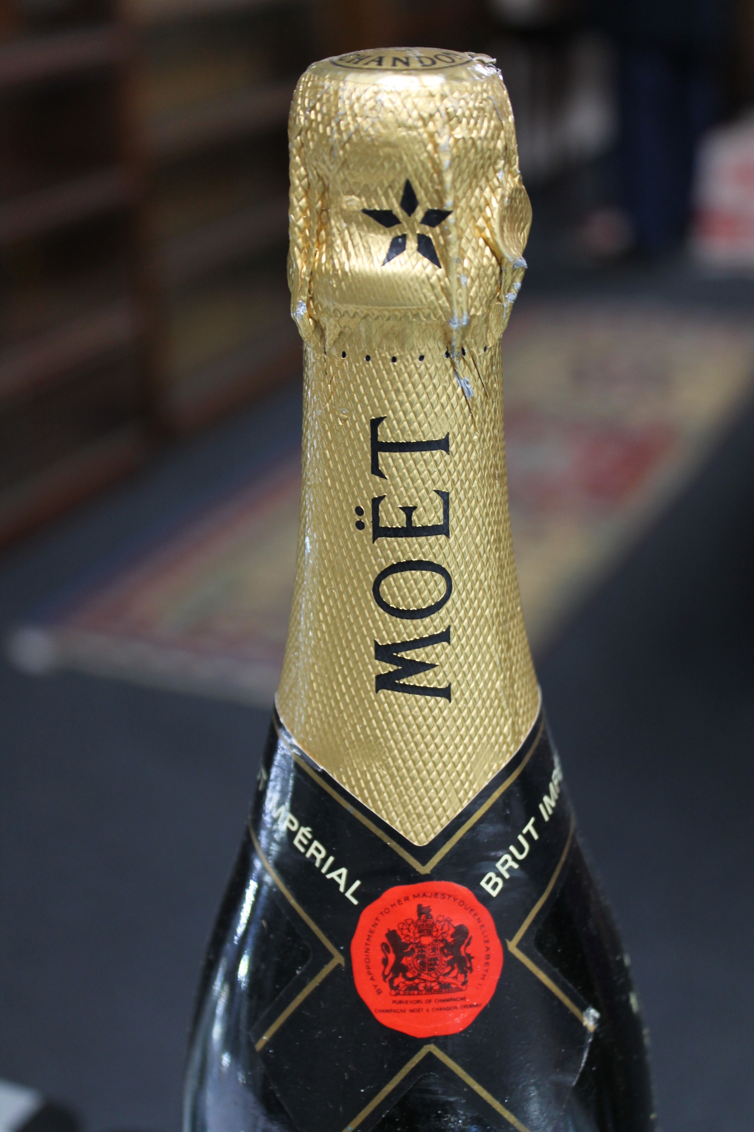 A quantity of alcohol to include Seven Seas syrup, Moet champagne, - Image 3 of 4