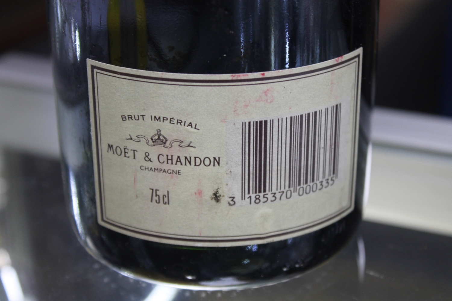 A quantity of alcohol to include Seven Seas syrup, Moet champagne, - Image 4 of 4