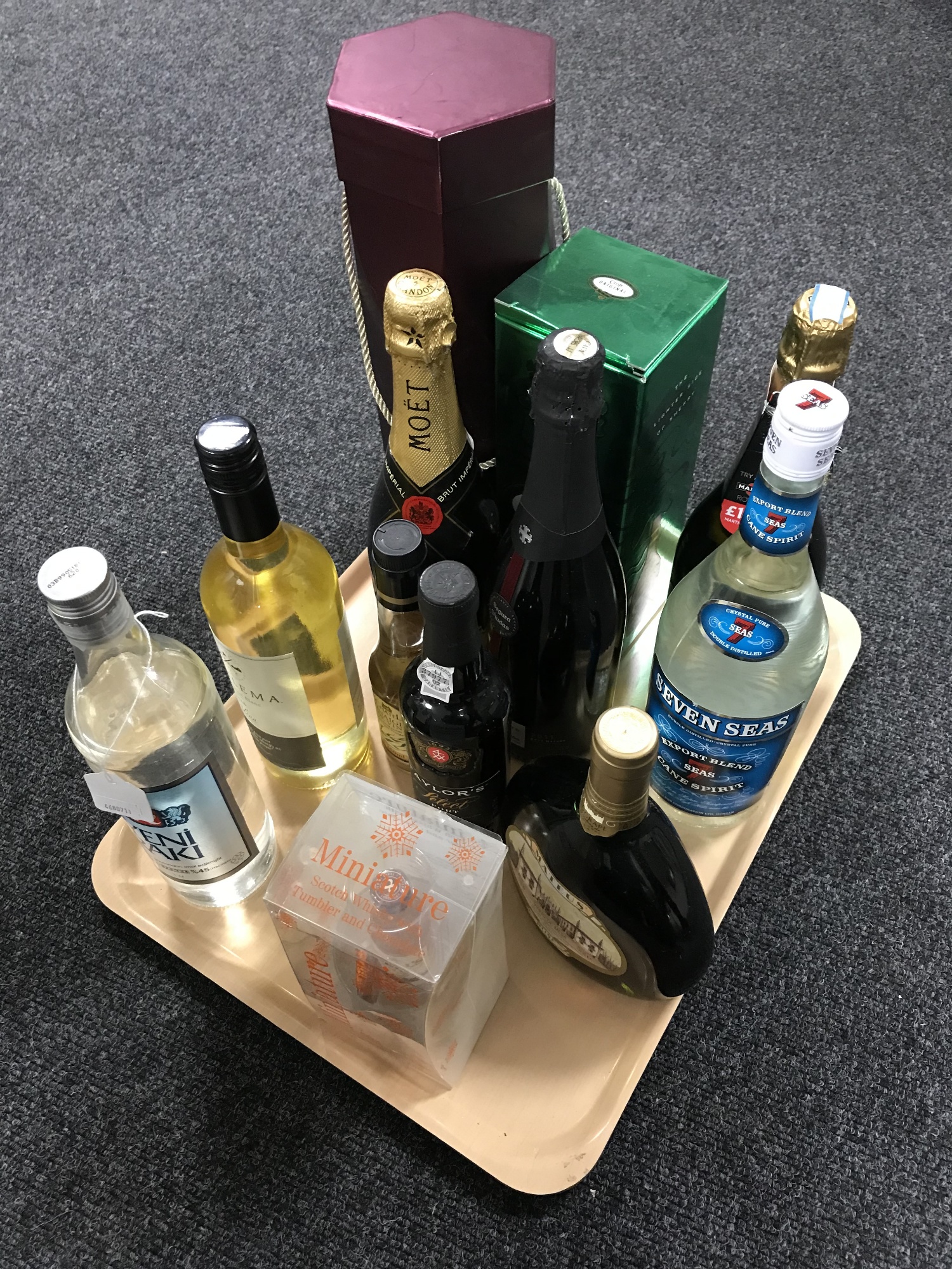 A quantity of alcohol to include Seven Seas syrup, Moet champagne,