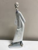 A Lladro figurine : Doctor, model 4602, height 34 cm, boxed.
