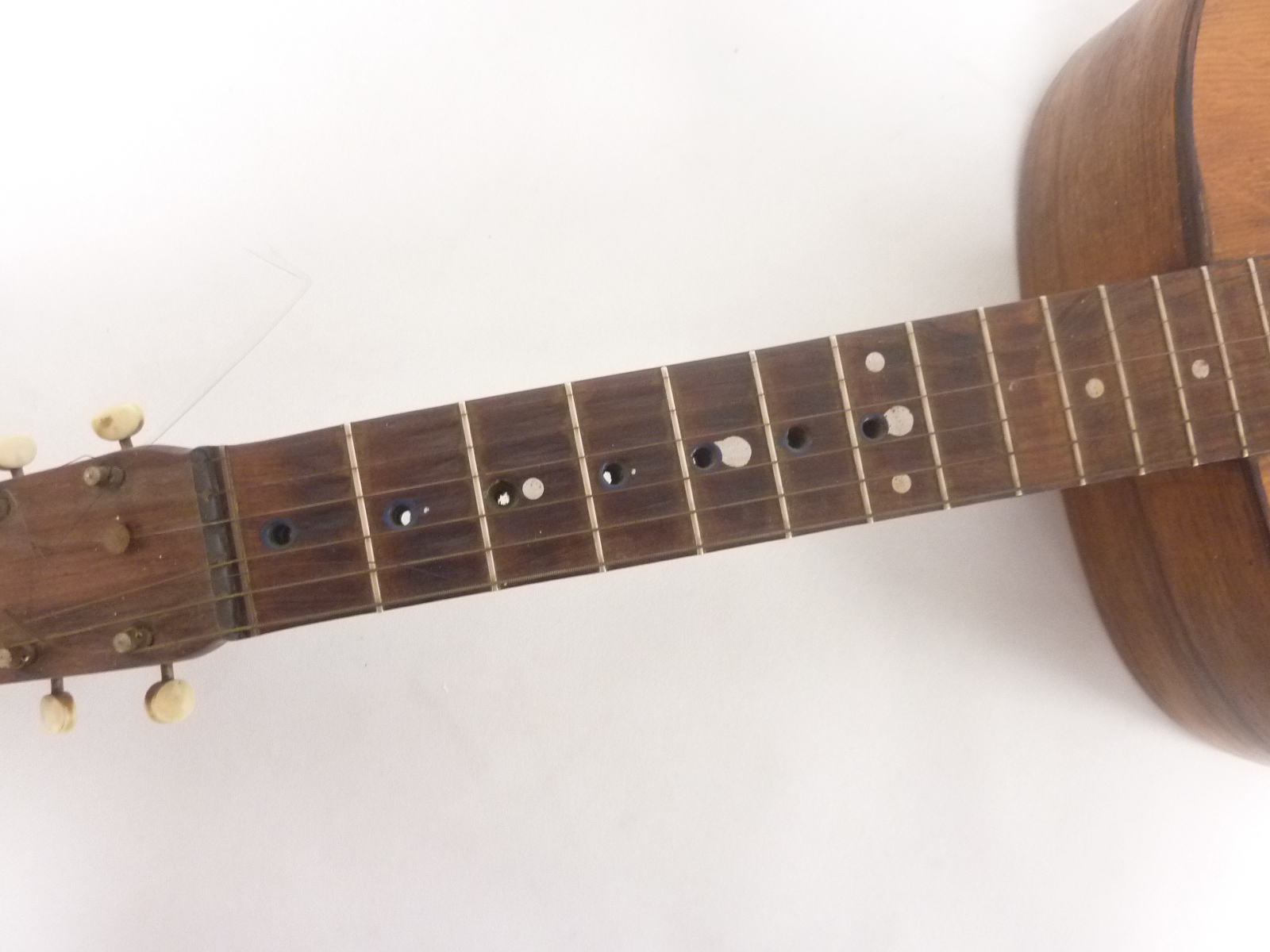 Hand built oversized / jumbo acoustic six string guitar, unmarked. - Bild 4 aus 10