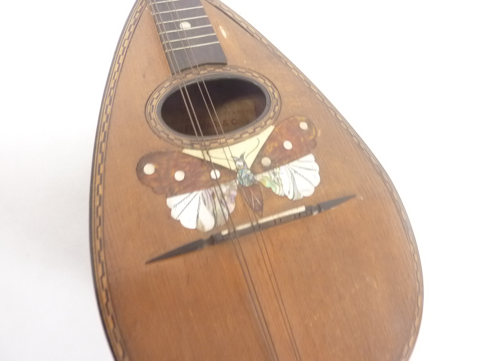 Early 20th Century Mandolin with rosewood Neapolitan bowl back. - Bild 2 aus 3