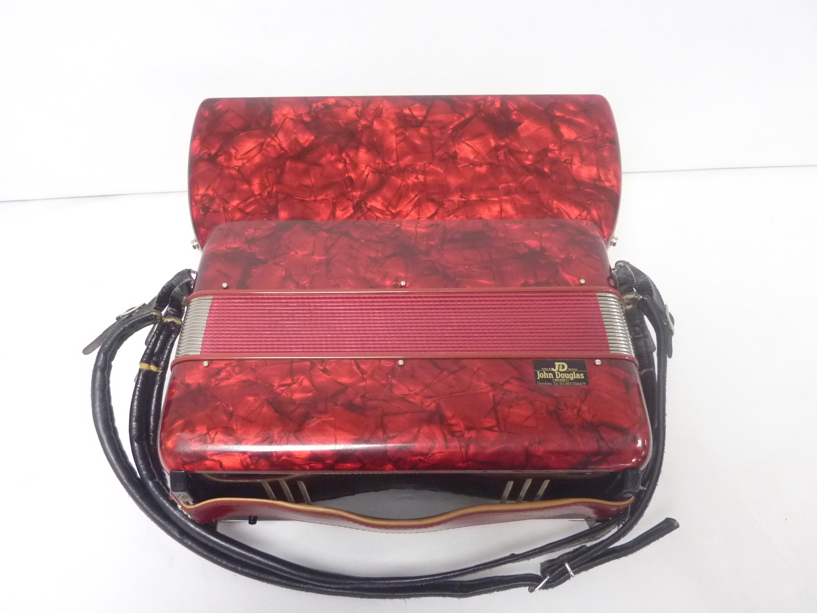 Paolo Soprani thirty-four key, seventy-two bass piano accordion, in marbled red, - Bild 7 aus 7