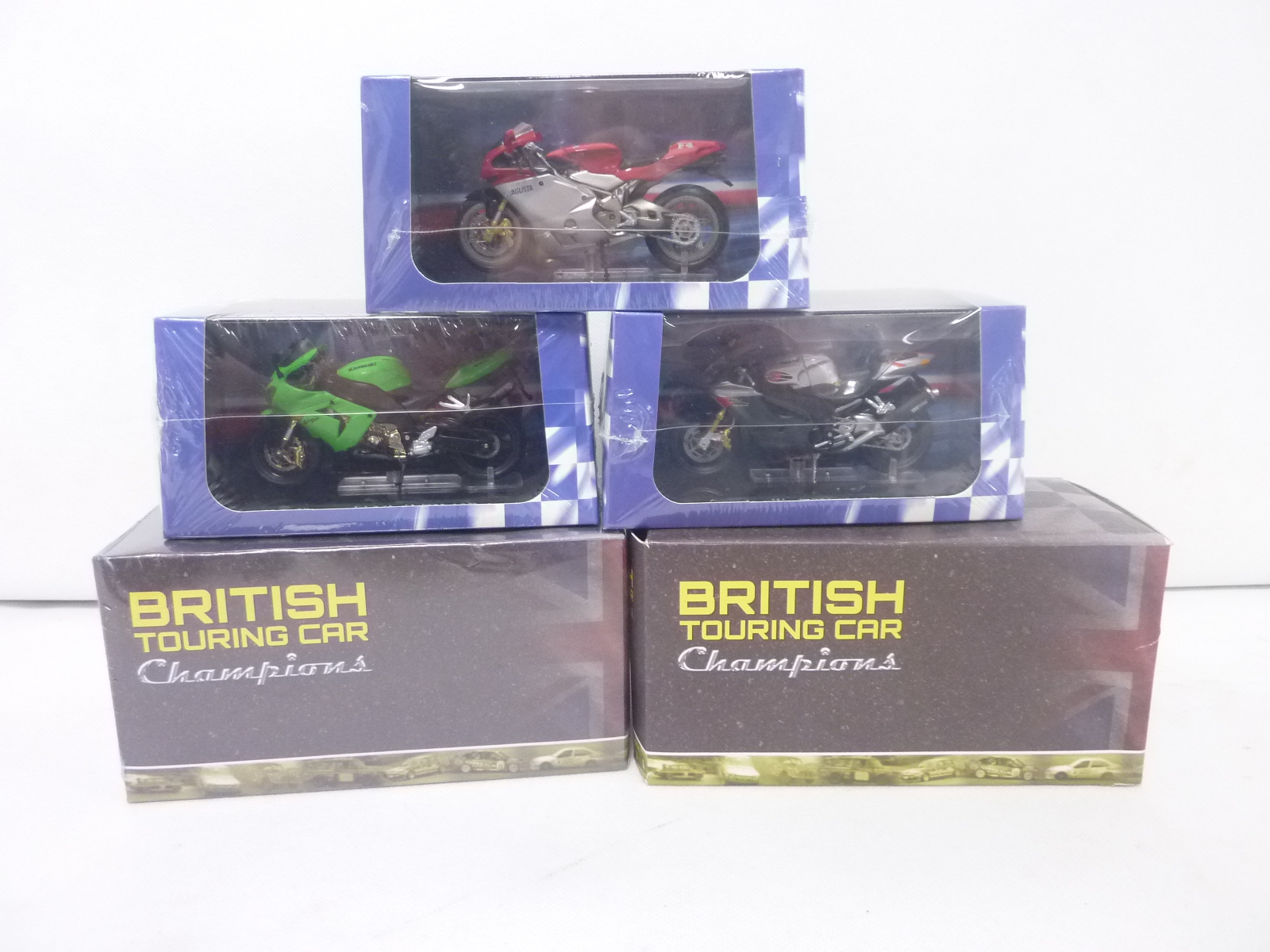 Five Atlas Editions vehicles including British Touring car Champions BM3 M3, Ford Escort MK1,