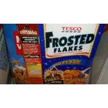 TRADE, mainly cereal issues, inc. packets (large & small), panels, inserts, Kelloggs, Weetabix,