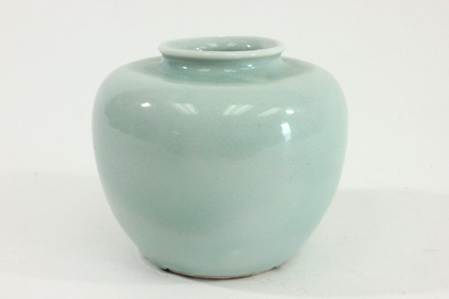 Chinese Pottery Vase - Image 2 of 4