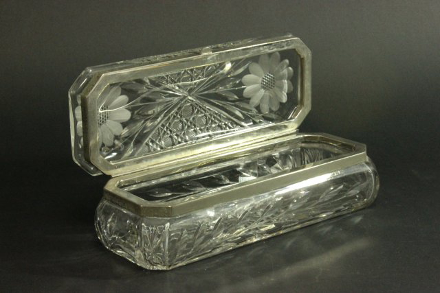 American Cut Crystal Glove Box - Image 3 of 4