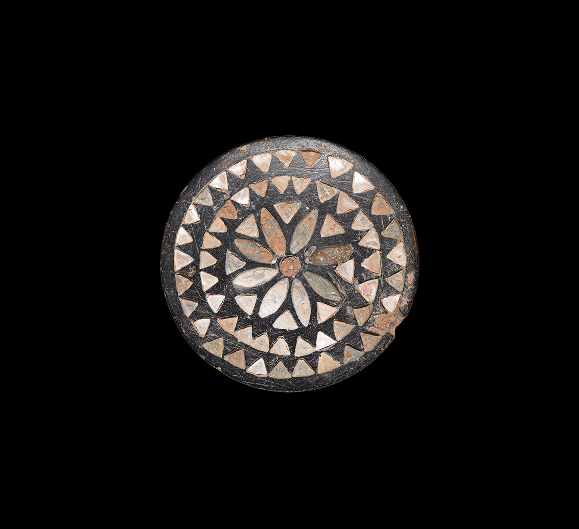 Bactrian Chlorite Lid with Mother of Pearl Inlay
