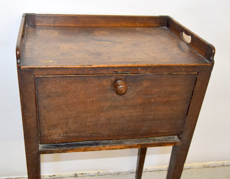 Georgian Tray top pot cupboard with drop down front. 85 x 35 x55 cm - Image 2 of 7