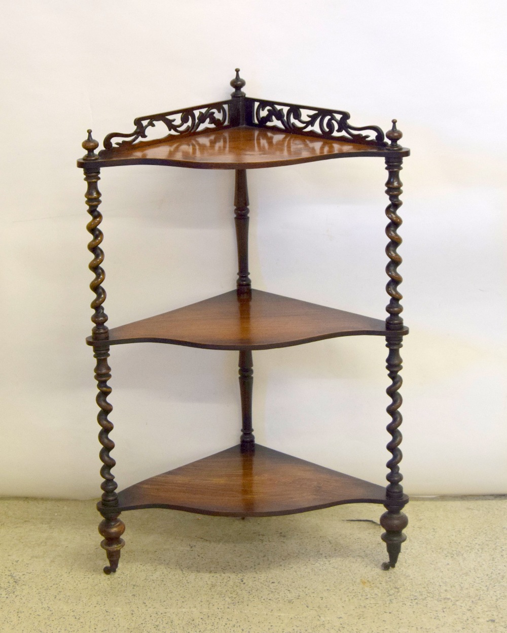 Rosewood 3 tier corner whatnot with turned supports 90x45cm