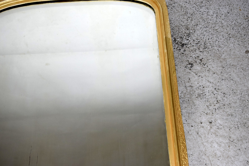 Large Victorian Overmantle mirror 110 x 80cm - Image 4 of 4