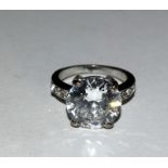 Silver solitaire fashion ring size L