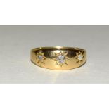 18ct gold diamond 3 stone gypsy ring size P approx 0.4ct