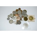 Collection of coinage to include Crowns, Churchill and others