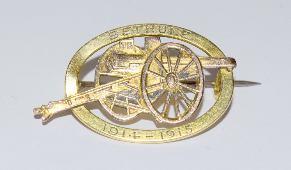 Yellow metal test gold Artillery broach - Image 4 of 4