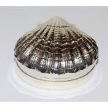 Silver clam shell jewelers casket