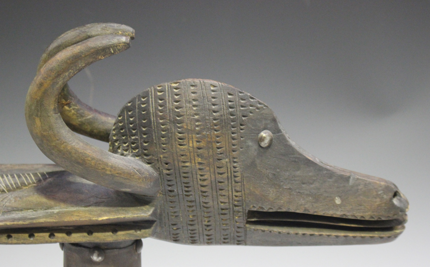 A Bamana Chiwara carved hardwood headdress, Mali, modelled in the form of a stylized antelope, - Image 4 of 6