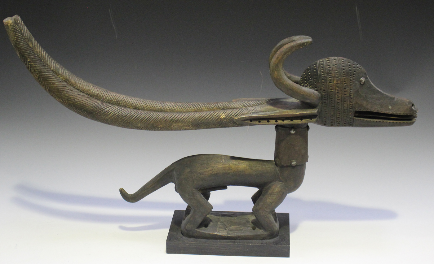 A Bamana Chiwara carved hardwood headdress, Mali, modelled in the form of a stylized antelope, - Image 6 of 6
