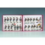 Two French Les Soldats de Plomb figure sets, comprising Grenadiers Russes and Genie De La Garde,