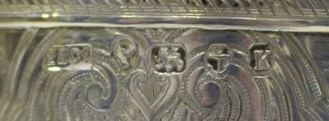 A Victorian silver goblet, the 'U' shaped body engraved with lappet panels of scallop shells and - Image 2 of 2
