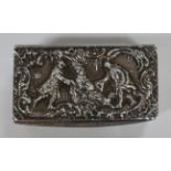 An Edwardian silver rectangular snuff box, the hinged lid decorated in relief with a lady seated