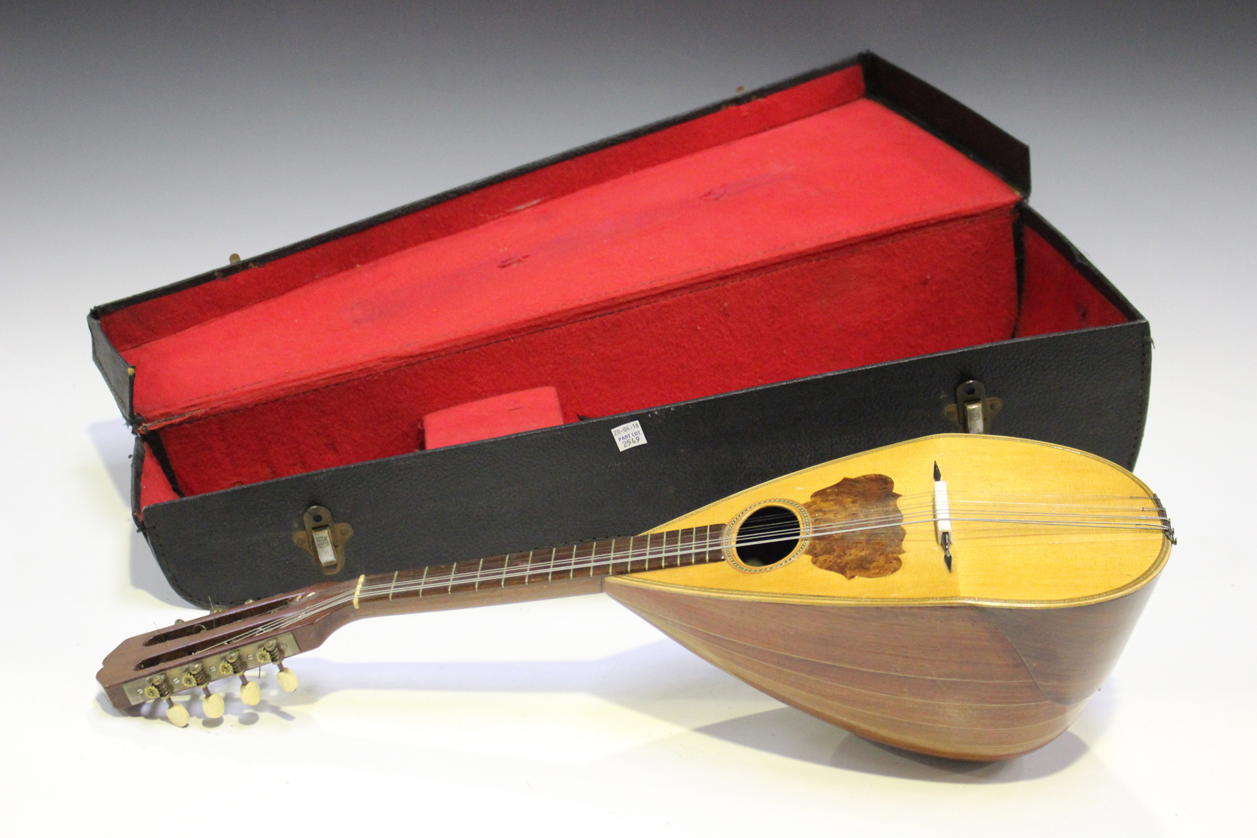 An early 20th century Neapolitan mandolin, the interior bearing label marked 'Cav.Giovanni de Meglio - Image 5 of 7