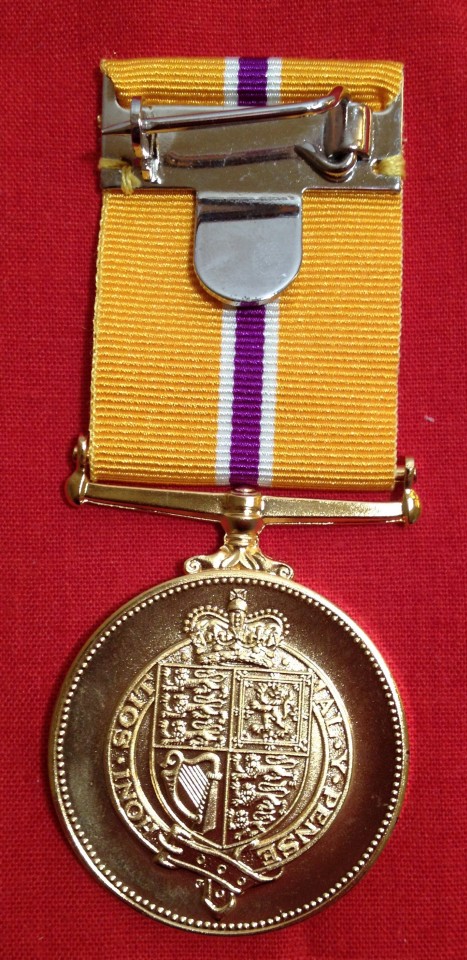 2002 QEII Golden Jubilee Medal - Young Queen head