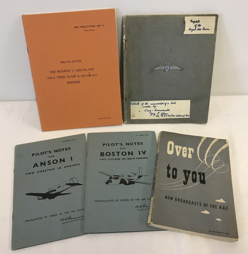 A collection of RAF related booklets and pamphlets.