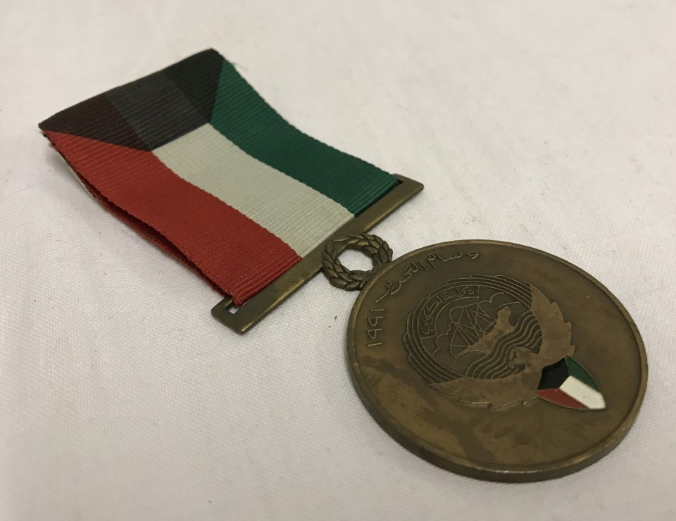 1991 Iraq and Kuwait liberation medal.