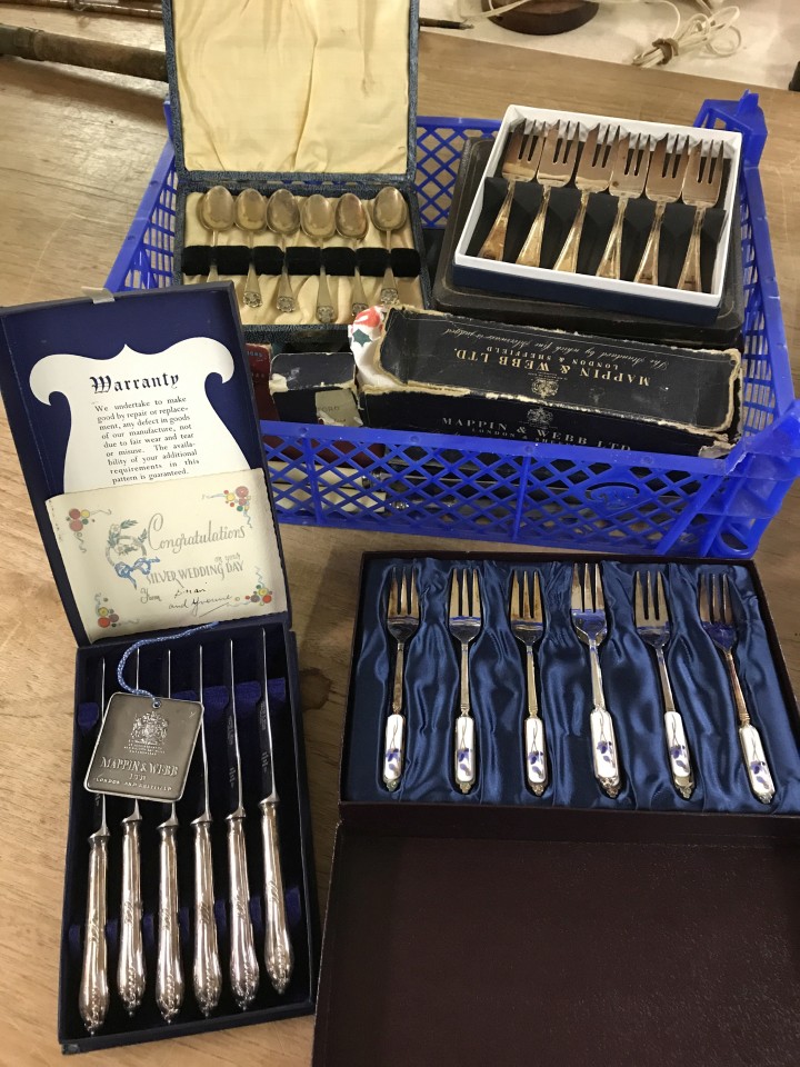 A box of vintage mostly boxed cutlery sets to include Mappin & Webb and Viners.