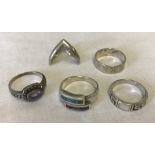 5 silver rings. To include stone set and decorative silver bands.