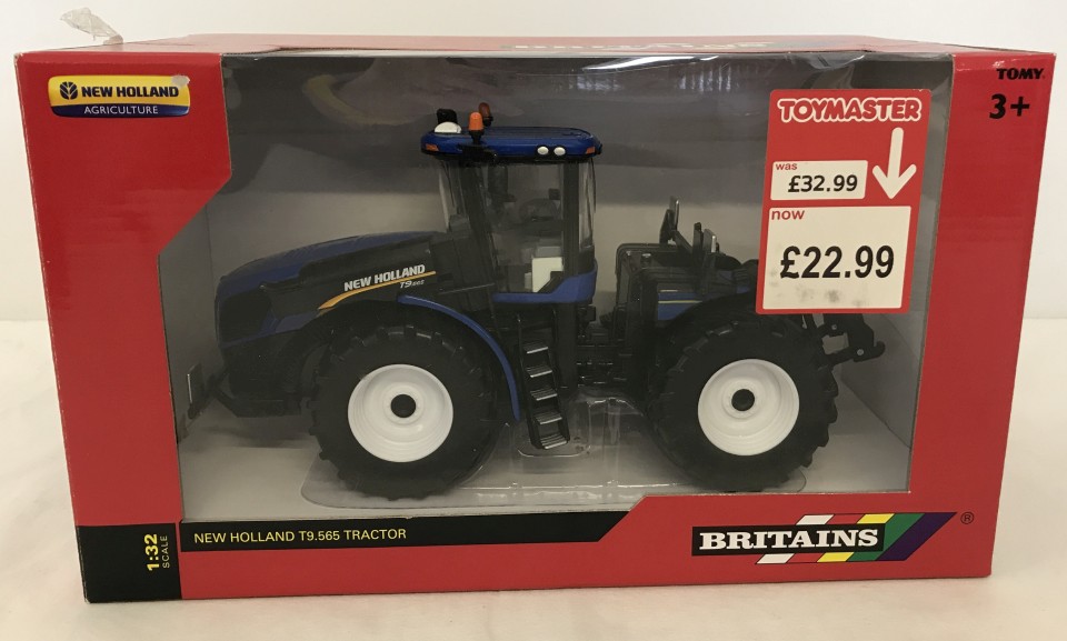 Boxed Britains New Holland T9.565 Tractor #43008