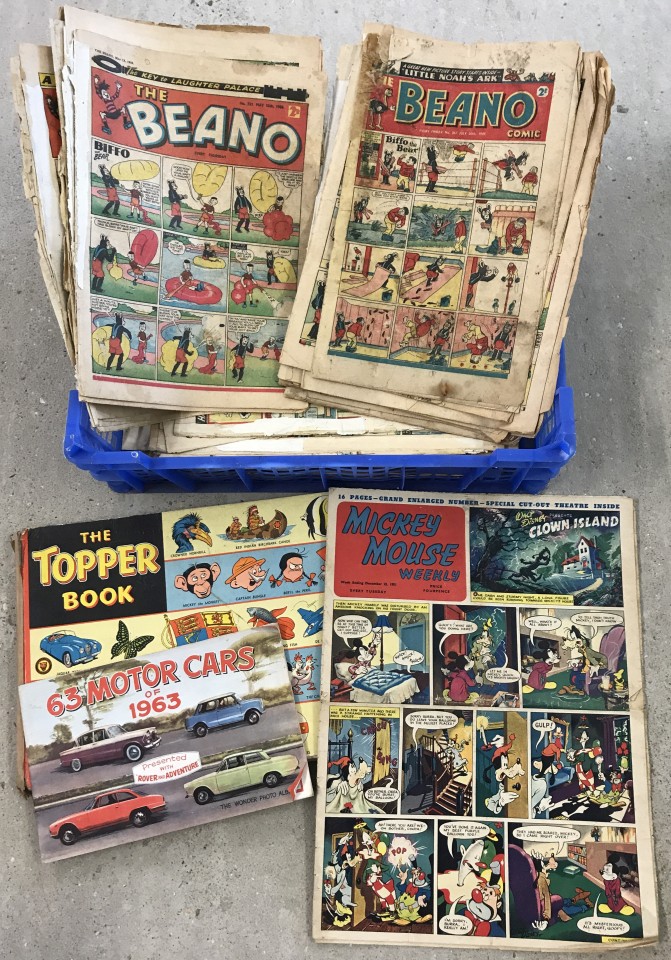 A quantity of c1949-50's comics.