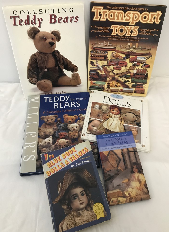 6 books on toys, dolls, & teddy bears.