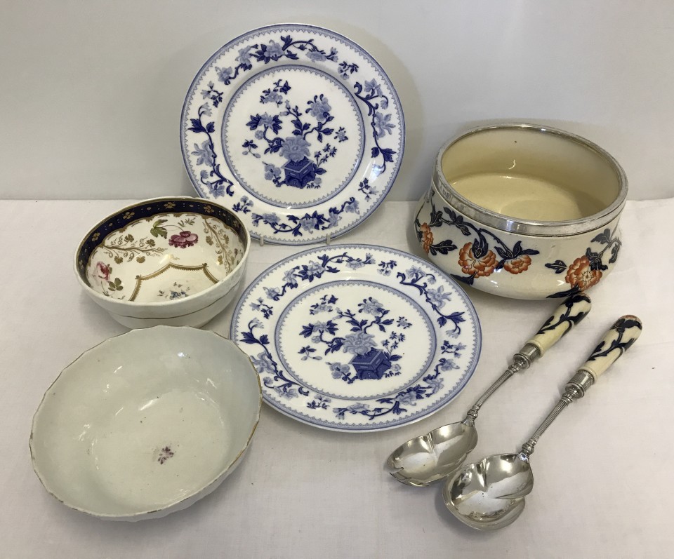 A collection of late 18th to early 20th century English ceramics.