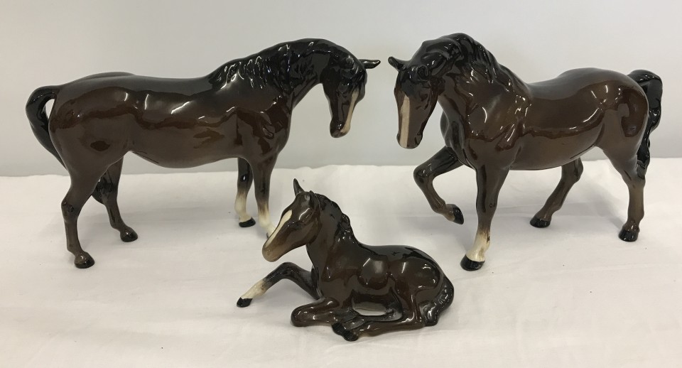 3 Beswick brown gloss ceramic horse figurines.