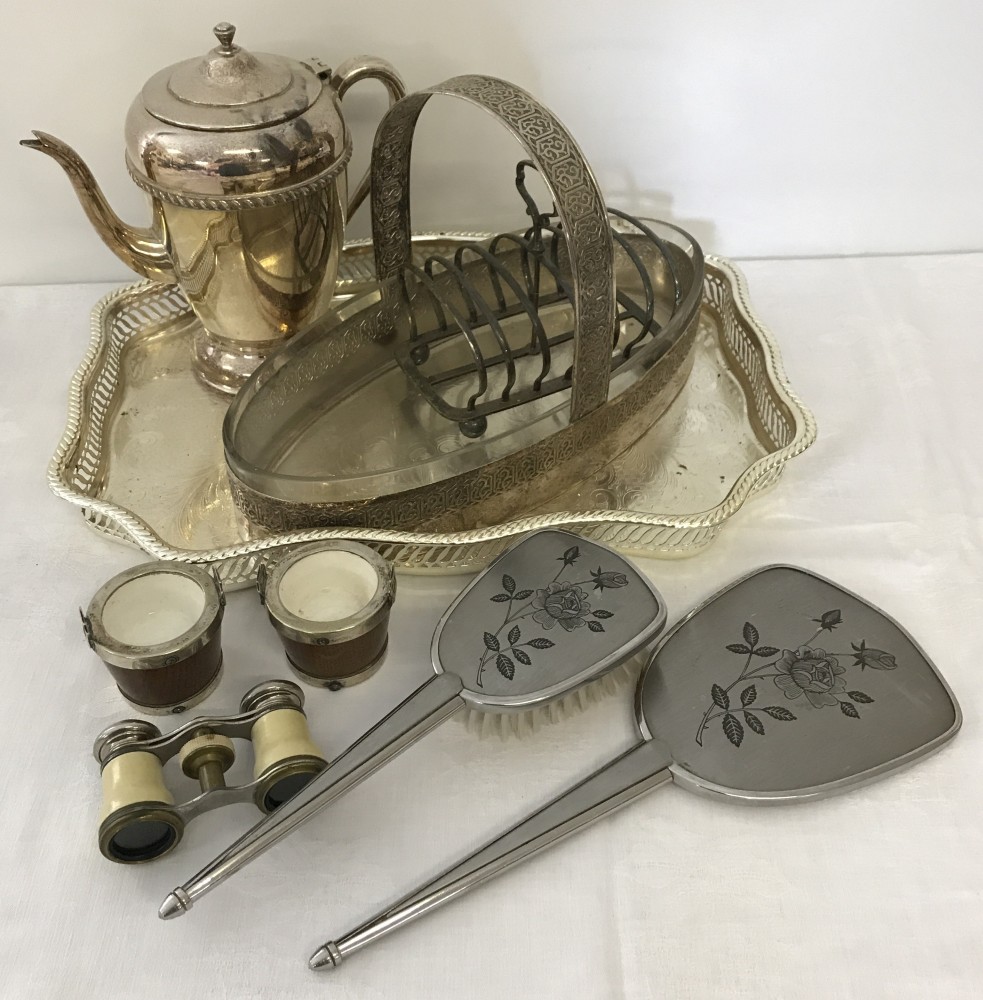 A collection of silver plate and metal ware items.